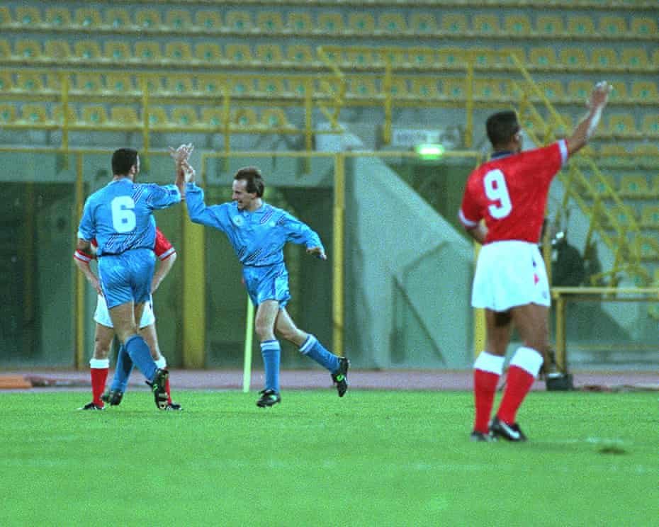 El equipo de menor nivel que ha marcado contra Inglaterra y otras disparidades en la clasificación